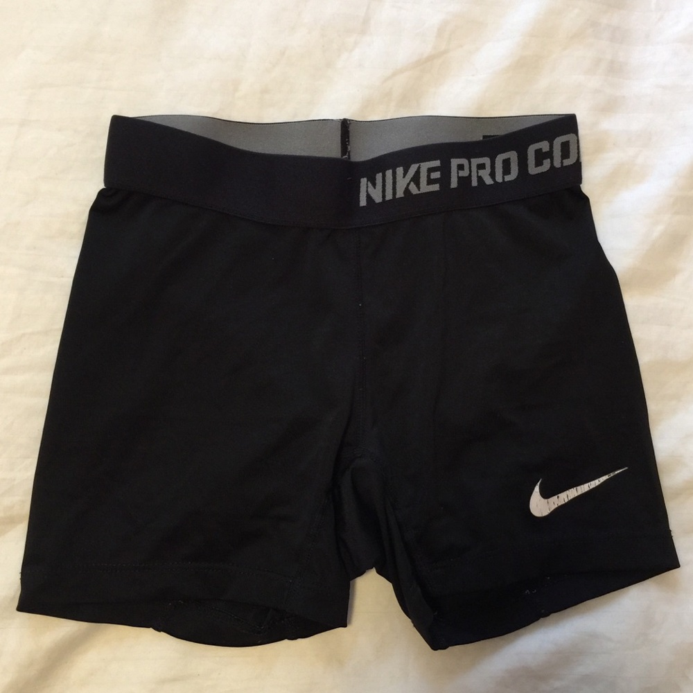 Girls Nike Pro Spandex Shorts